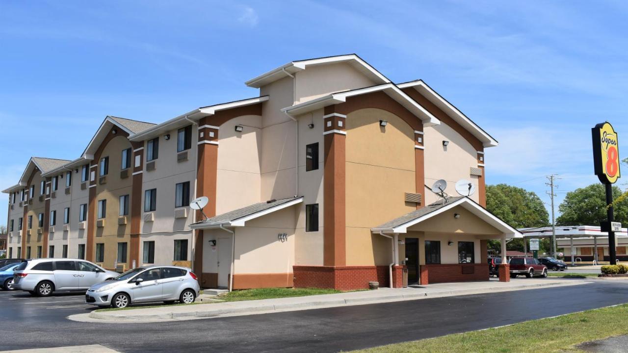 Super 8 By Wyndham Newport News/Jefferson Ave. Hotel Екстериор снимка